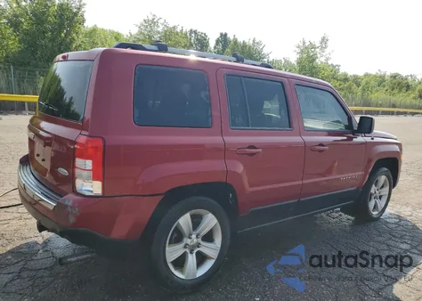 2011 Jeep Patriot Latitude из США, поврежденный, VIN 1J4NT4GB4BD179371